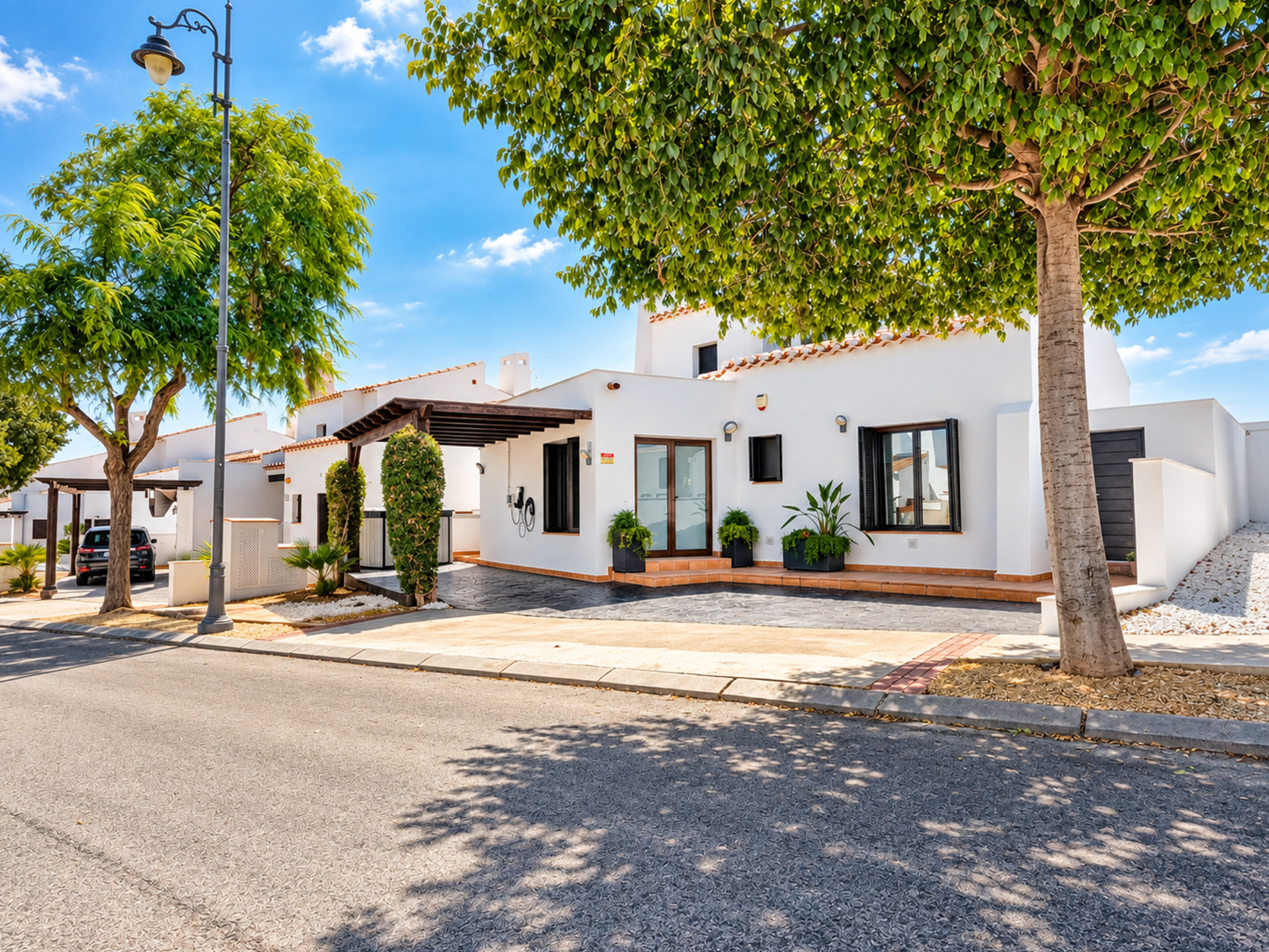 upgraded frontline golf villa el valle